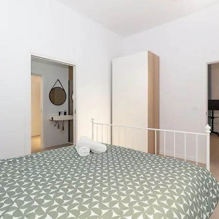 Guestready - Valencia's Vibrant Malvarrosa Apartamento *